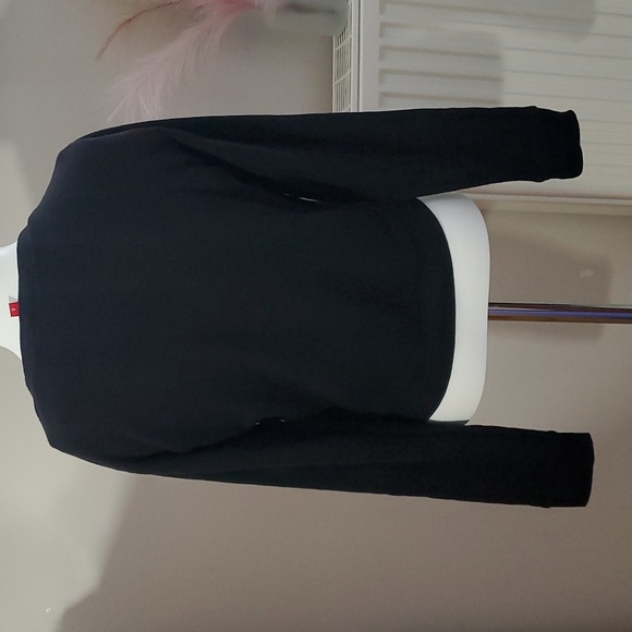 Guess Vintage V Mesh Pullover- NWOT- Small - Picture 3 of 7